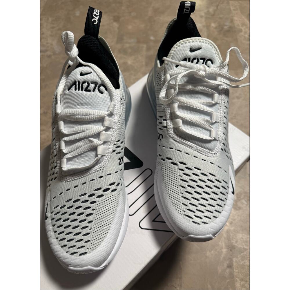 Nike Air Max 270 White Black Women's Size 8 Sneaker AH6789-100 Brand New NIB - Picture 2 of 12